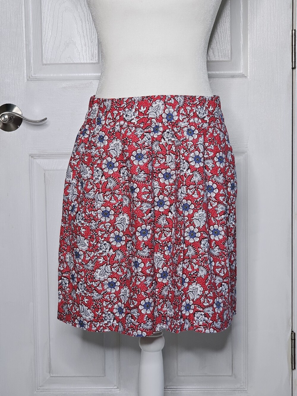 LOFT Red Floral Mini Skirt with Blue & White Accents